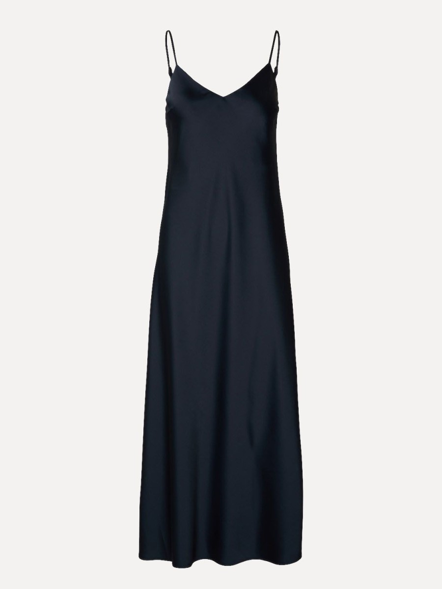 Clearance Slip Dress Talia-Lena Jurken & Jumpsuits